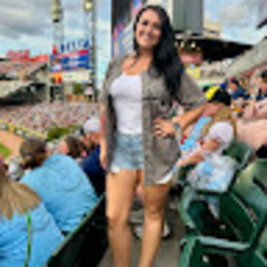 Meet your Posher, Robyn